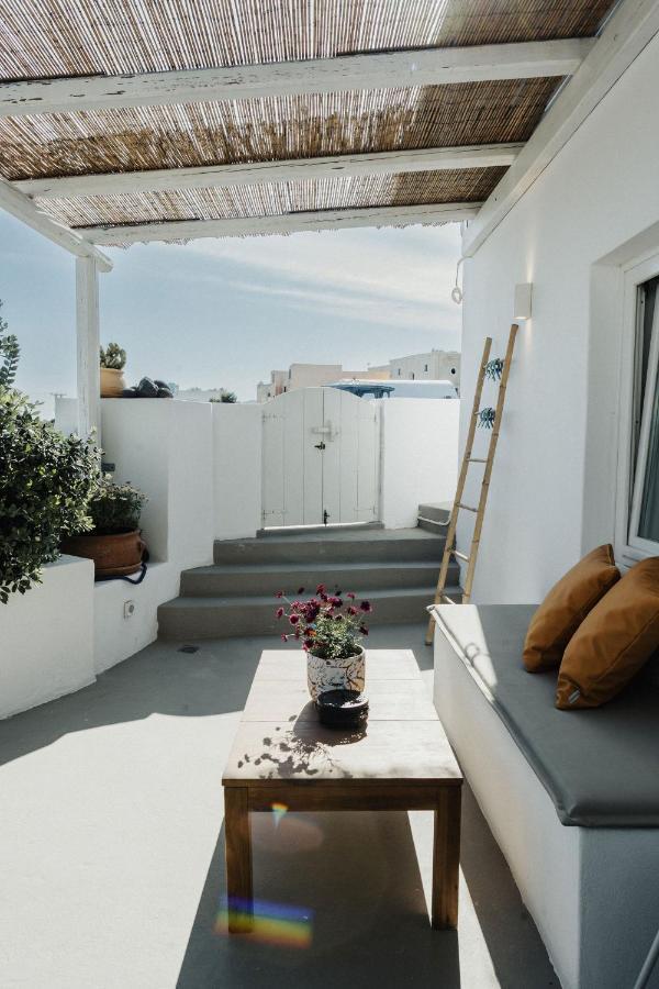 Kalyva Cycladic House - Oia Santorini Villa Exterior photo