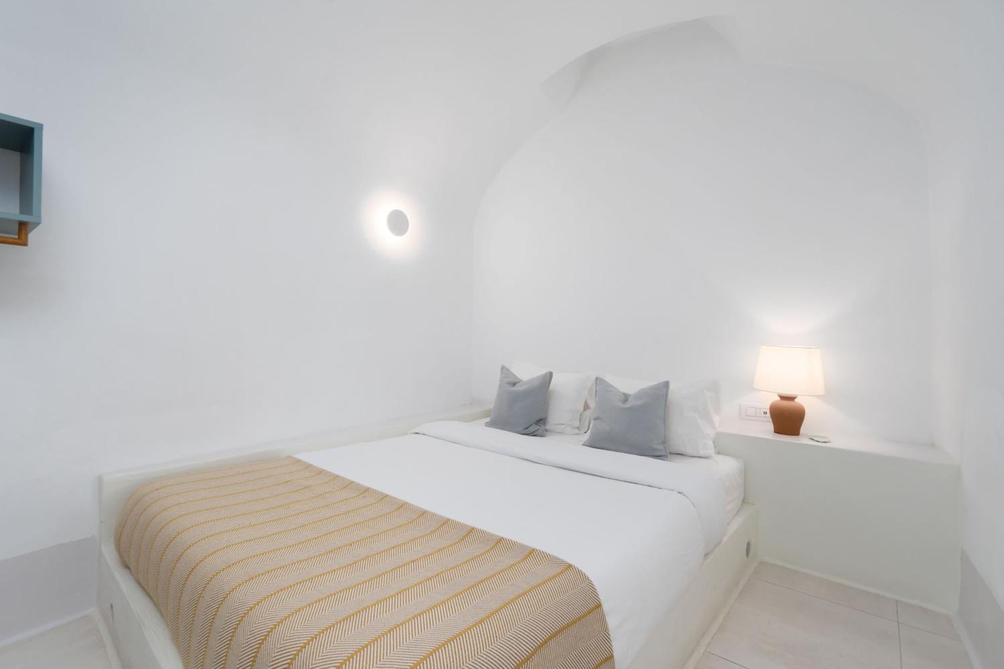 Kalyva Cycladic House - Oia Santorini Villa Exterior photo